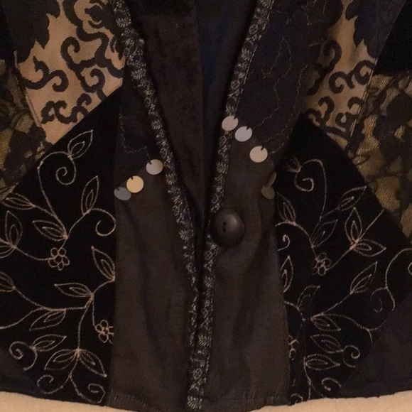Funky Velvet Blazer - Picture 3 of 5